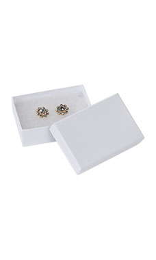White Cotton-Filled Jewelry Boxes White Cotton-Filled Jewelry Boxes
